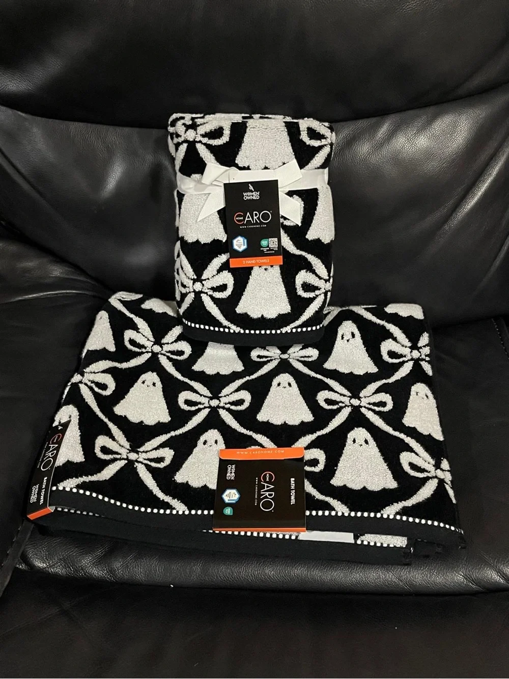 -CARO HOME Halloween Black Ghost and Bows Hand Towel Set of 2